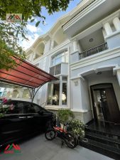 40f6c7de33c9fd97a4d83 2