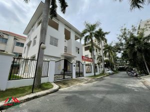 5458d724bbbc75e22cad1 2