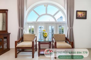 khach san hung gia mat tien cao trieu phat 1