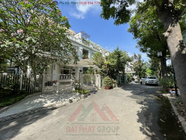 ban-biet-thu-my-thai-1-pmh-q7-gia-45-ty