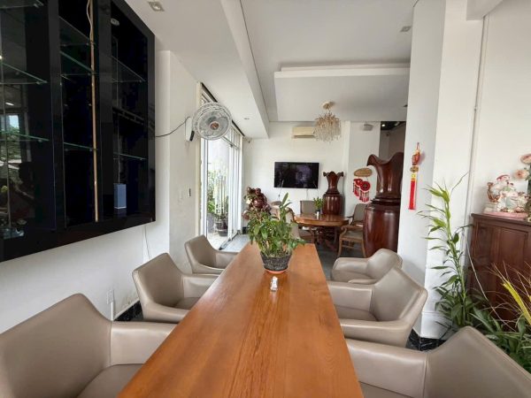 Nhượng Căn Shophouse Star Hill Phú Mỹ Hưng 257m2 Góc 2 Mặt Tiền