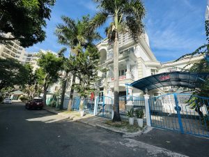 z4099218978513 f3983df7f30d689e81d6f9a544a81b80 scaled