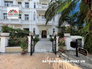 ban-biet-thu-lien-ke-chateau-villa-phu-my-hung