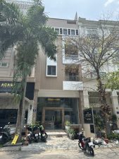 Mua Ban Nha Pho Kinh Doanh Sam Uat Duong Phan Khiem Ich Hung Gia 3