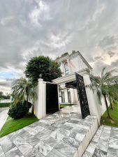 ban biet thu don lap nam thong goc 3 mat tien vao o ngay 2