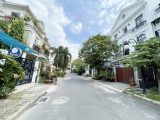 Ban biet thu khu nam thien 1 phu my hung quan