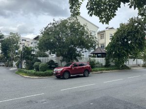 ban biet thu goc g khu my thai 3 san vuon rong rai 9