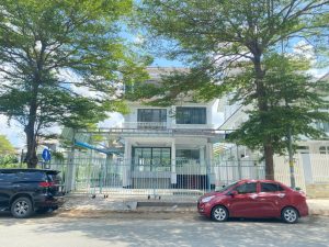 ban cho thue biet thu sadeco quan 7 nha dep thang may doi dien sc vivo