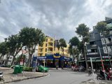 Ban nha pho hung gia 4 duong pham van nghi phu my hung quan 7 co san thu nhap