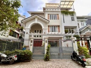 Bán Biệt Thự Cao Cấp Kdc Phú Mỹ Vạn Phát Hưng Quận 7 Nội Thất Sang Trọng