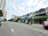 Bán & Cho Thuê Biệt Thự Mỹ Văn 1 Nhà Thô Vị Trí Đắc Địa, Tiện Ích Cao Cấp