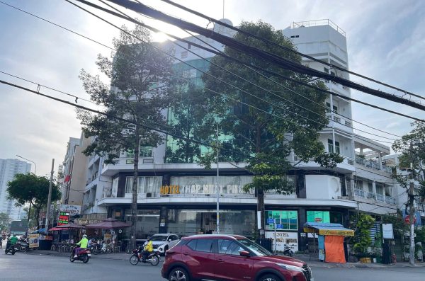 Bán Khách Sạn Góc 2 Mặt Tiền Đường Chợ Lớn Quận 6 Vị Trí Đắc Địa Cho Nhà Đầu Tư