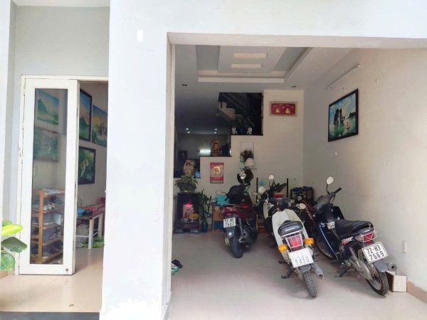 Bán Nhà Đường Hoàng Quốc Việt Kdc Tạ Ngọc Thảo Q7 Vị Trí Đẹp, Đầu Tư Lý Tưởng