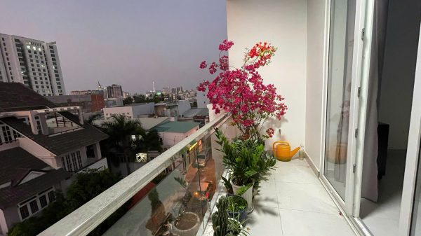 Cơ Hội Sở Hữu Nhà Khu Kiều Đàm Quận 7 Hẻm Xe Hơi, Gần Trung Tâm