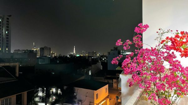 Cơ Hội Sở Hữu Nhà Khu Kiều Đàm Quận 7 Hẻm Xe Hơi, Gần Trung Tâm