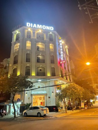 Đầu Tư Khách Sạn Diamond Hotel Quận 7 Vị Trí Đẹp, Doanh Thu Ổn Định