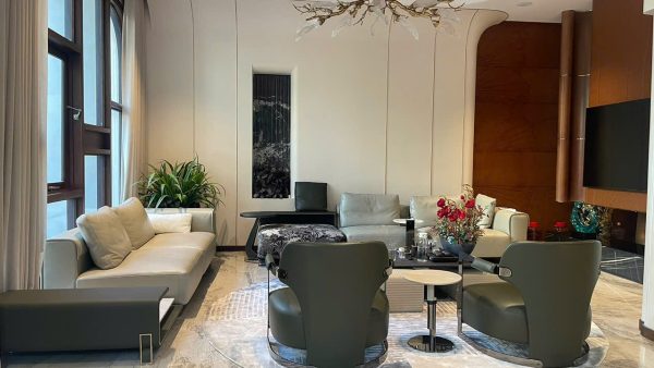 Bán Biệt Thự Tứ Lập Mỹ Phú 1 Căn Góc Gần 300m2 Có Thang Máy