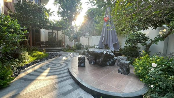 Bán Biệt Thự Tứ Lập Mỹ Phú 1 Căn Góc Gần 300m2 Có Thang Máy