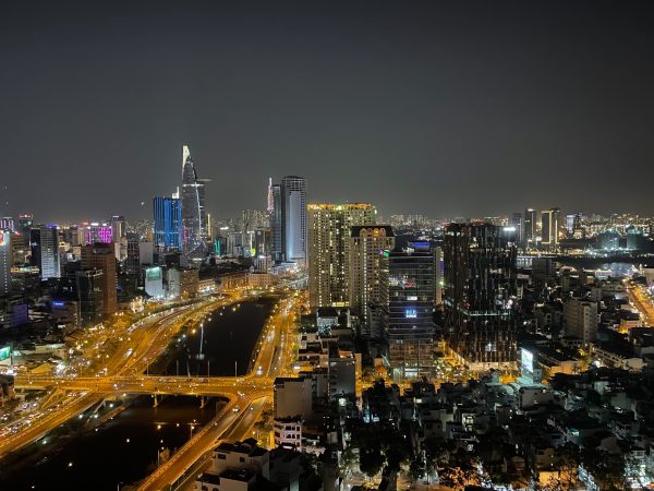 Bán/ Cho Thuê Penthouse Millennium Tầng 32 Dt 234m2 2 Tầng 4pn 3wc Sân Vườnview Pháo Hoa