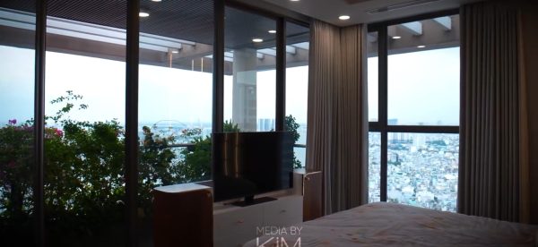 Bán/ Cho Thuê Penthouse Millennium Tầng 32 Dt 234m2 2 Tầng 4pn 3wc Sân Vườnview Pháo Hoa