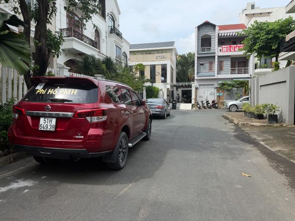 Bán Biệt Thự Liền Kề Nam Thiên 1 144m2 Giáp Mặt Đường Hà Huy Tập