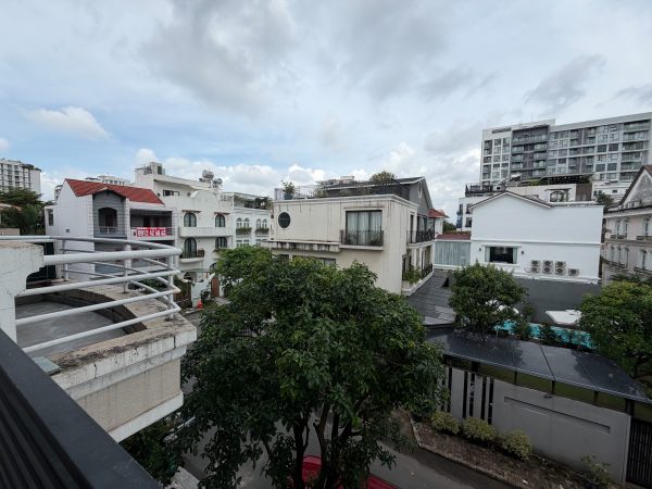 Bán Biệt Thự Liền Kề Nam Thiên 1 144m2 Giáp Mặt Đường Hà Huy Tập