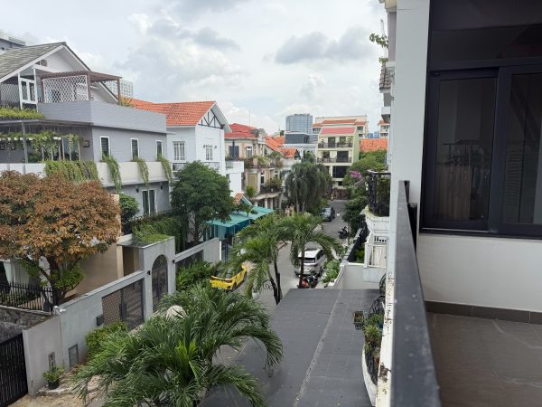 Bán Biệt Thự Liền Kề Nam Thiên 1 144m2 Giáp Mặt Đường Hà Huy Tập