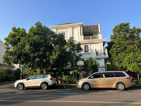 Biệt Thự Nam Thông 2 Góc 3 Mặt Tiền 285m2 Vị Trí Gần Nhiều Công Viên Lớn