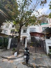 Bán Biệt Thự Liên Kế Nam Viên 126m2 Nội Thất Cơ Bản