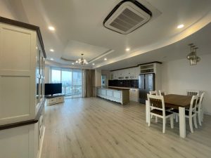 Bán Căn Hộ Tầng 9 Riverpark Residence 3pn 2wc 134m² View Công Viên