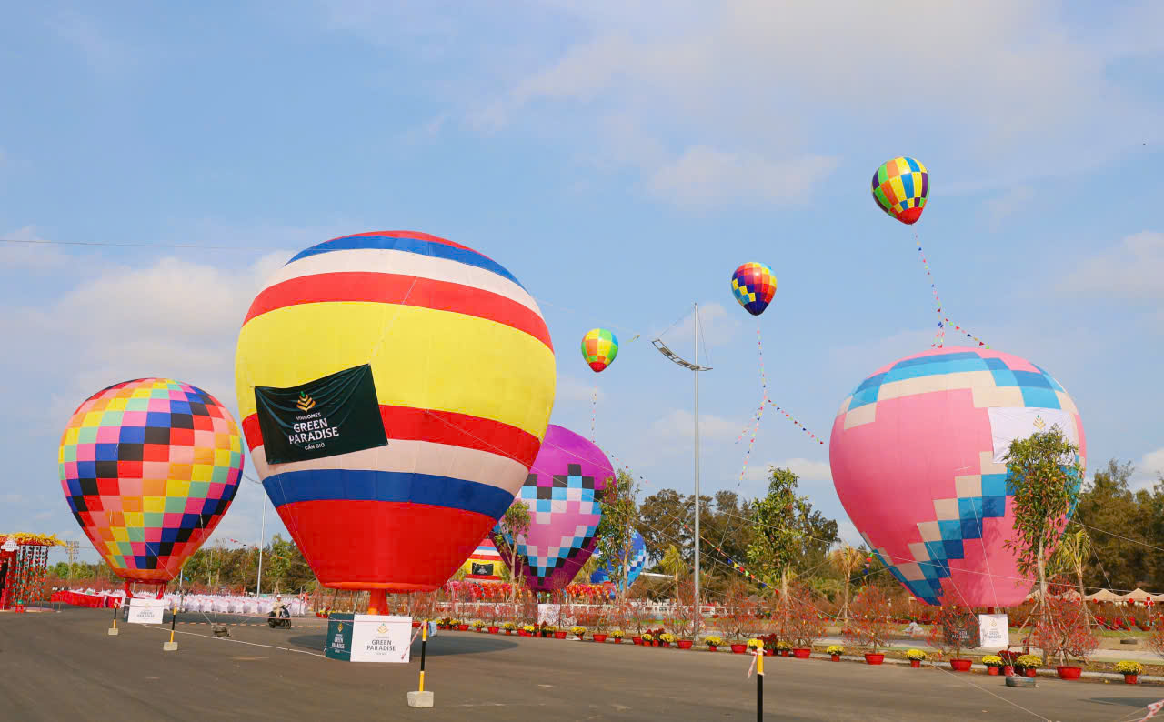 Khai Mạc Lễ Hội Chào Xuân Xuyên Tết Tại Vinhomes Cần Giờ Ngày 7 2: "lễ Hội Trong Lễ Hội" Bùng Nổ Sắc Xuân