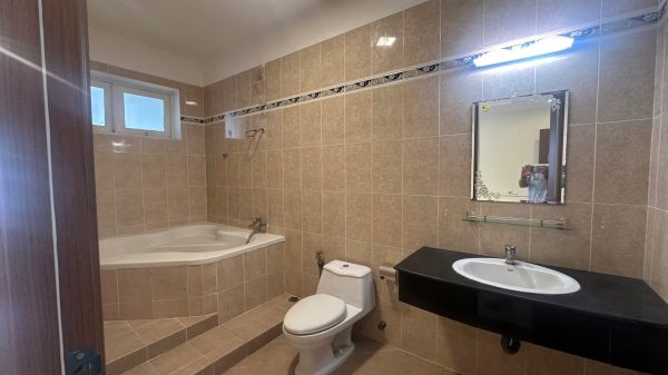 Bán Cặp Nhà Phố Hưng Phước 4 Phú Mỹ Hưng 12x18.5m Trệt Lửng 3 Lầu