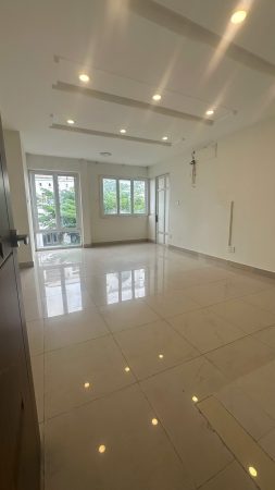 Bán Cặp Nhà Phố Hưng Phước 4 Phú Mỹ Hưng 12x18.5m Trệt Lửng 3 Lầu