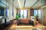 Bán Biệt Thự Nam Đô 485m2 Sàn Hướng Tây Bắc Nội Thất Đẹp Có Thang Máy