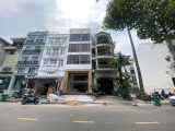 Bán Nhà Phố Hưng Gia 2 Phú Mỹ Hưng, 6x18,5m, Có Thang Máy, Nhà Mới 100%