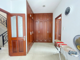 Bán Nhà Phố Cư Xá Ngân Hàng Quận 7 Diện Tích Lớn 7 X 19m , 3 Tầng 3pn