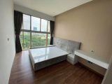 Bán Căn Hộ 3 Phòng Ngủ The Symphony Midtown Tầng 12a 126m2